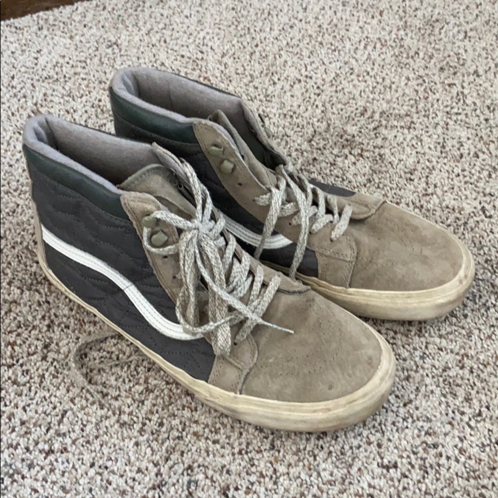 VANS high top (snow and ice) water resistant 3M